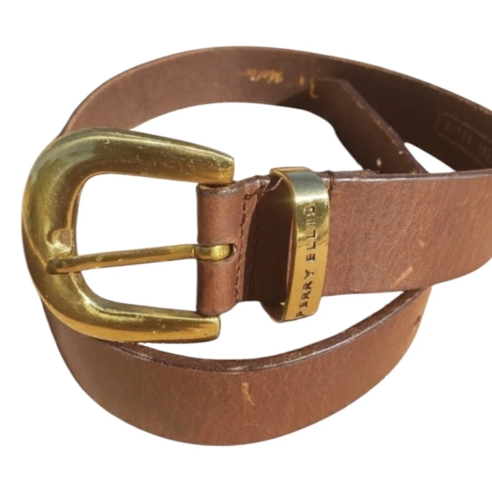 Perry Ellis Geniune Leather belt gold buckle sz 34.5